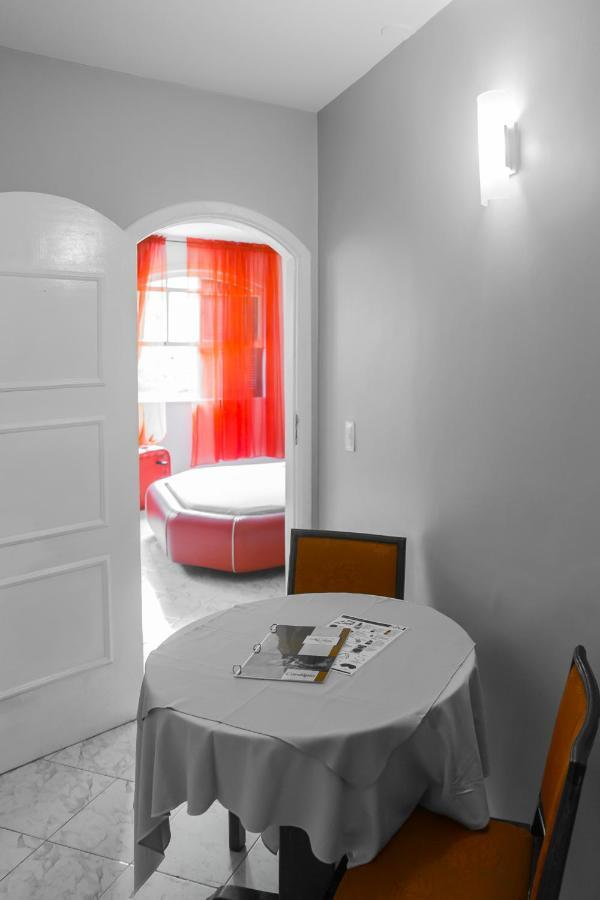 Motel Play Love Петрополіс Екстер'єр фото